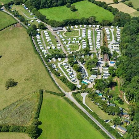 Castle Brake Holiday Park Exeter Bagian luar foto