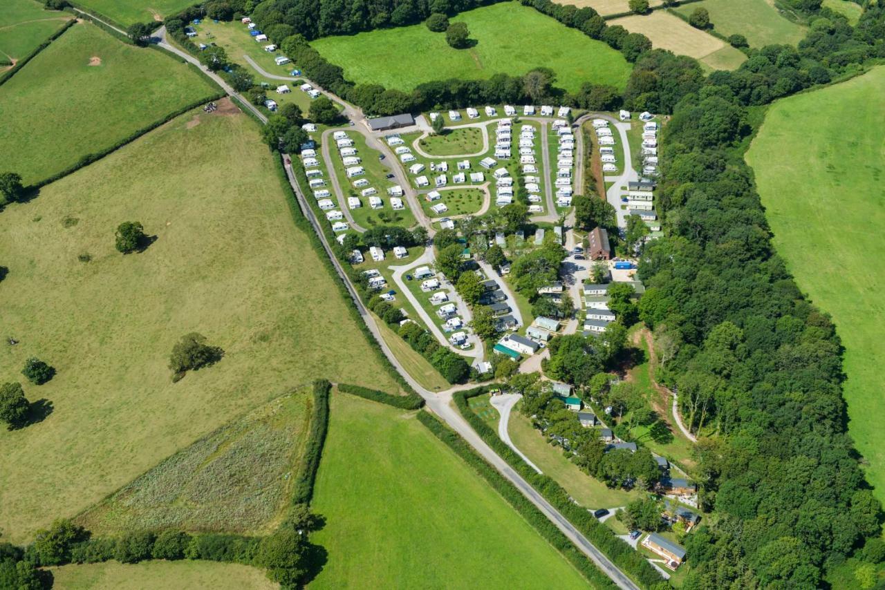 Castle Brake Holiday Park Exeter Bagian luar foto